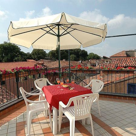 Hotel Hesperia Венеция Екстериор снимка